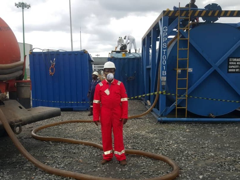 Real Accord crew performing tank cleaning and environmental work